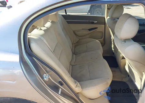 2006 Honda Civic Hybrid from USA, damaged, VIN JHMFA36226S025883